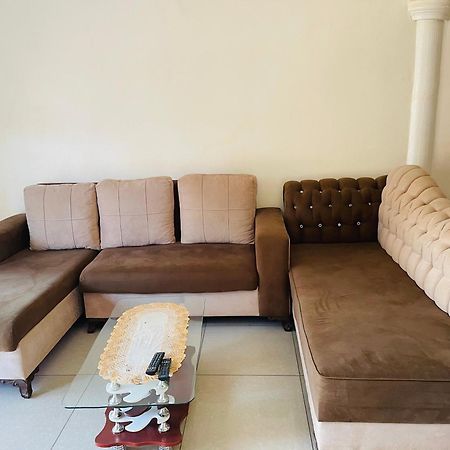 Villa contemporaine Yaoundé Esterno foto